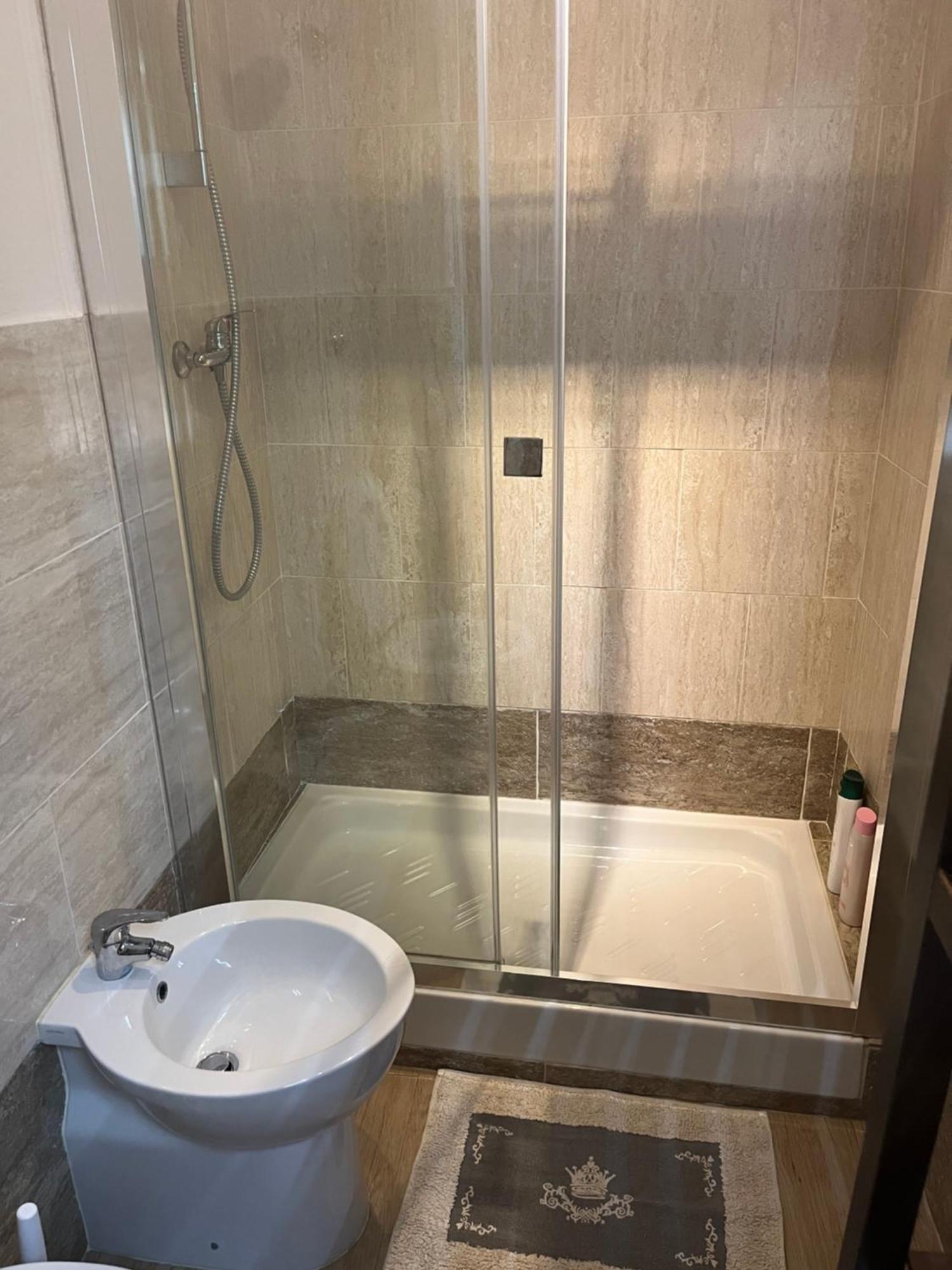 Dalu Florence Apartment Lucilla - Private Car Park 15 Minutes To The City Center ภายนอก รูปภาพ