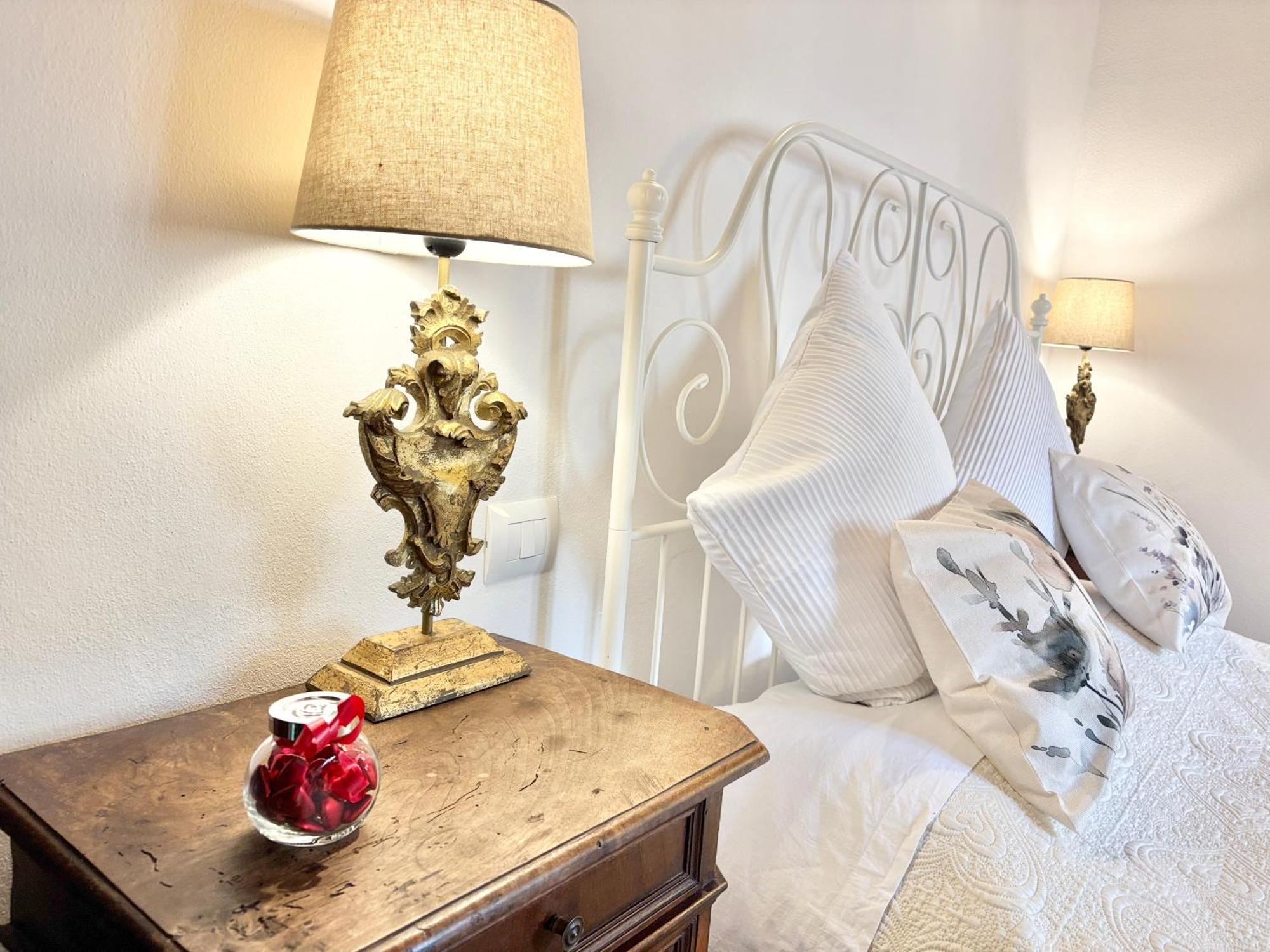 Dalu Florence Apartment Lucilla - Private Car Park 15 Minutes To The City Center ภายนอก รูปภาพ