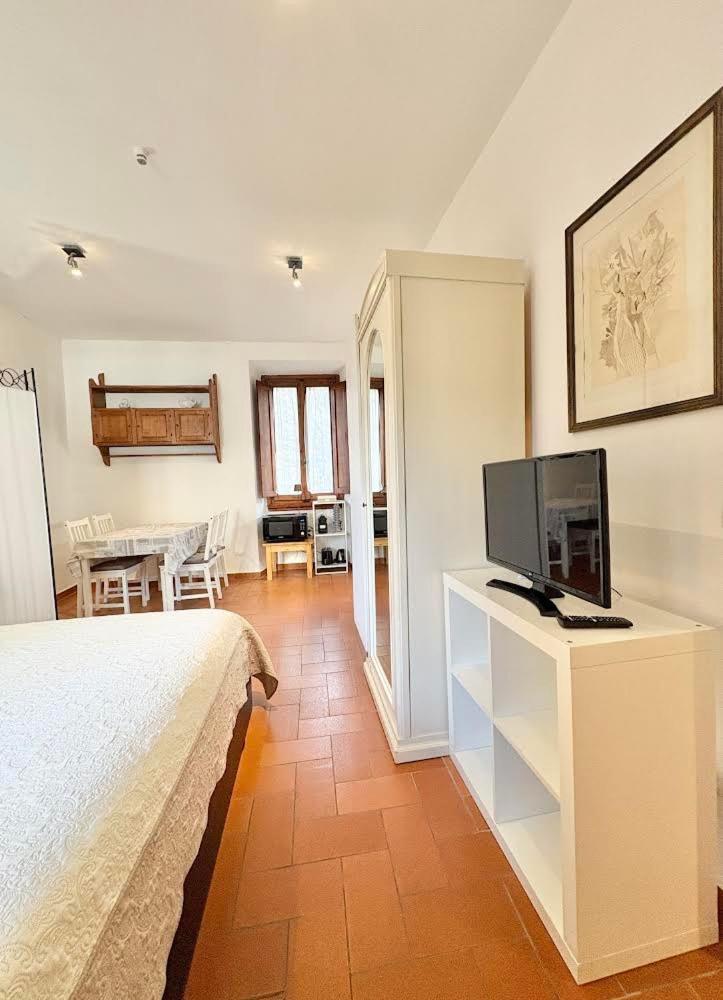 Dalu Florence Apartment Lucilla - Private Car Park 15 Minutes To The City Center ภายนอก รูปภาพ